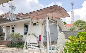 Villa Bunga Guest House Redpartner